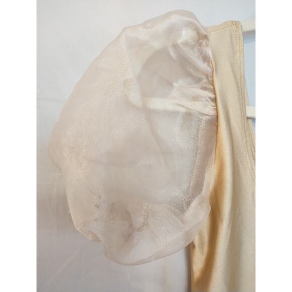 One by One Sheer Bouffant Puff Sleeve Cropped Pullover Top Gold Size L - Picture 3 of 5